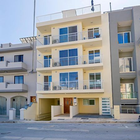 Summer Breeze 3 Bedroom Family Maisonette With Sunny Terrace In Mellieha - By Getawaysmalta المظهر الخارجي الصورة