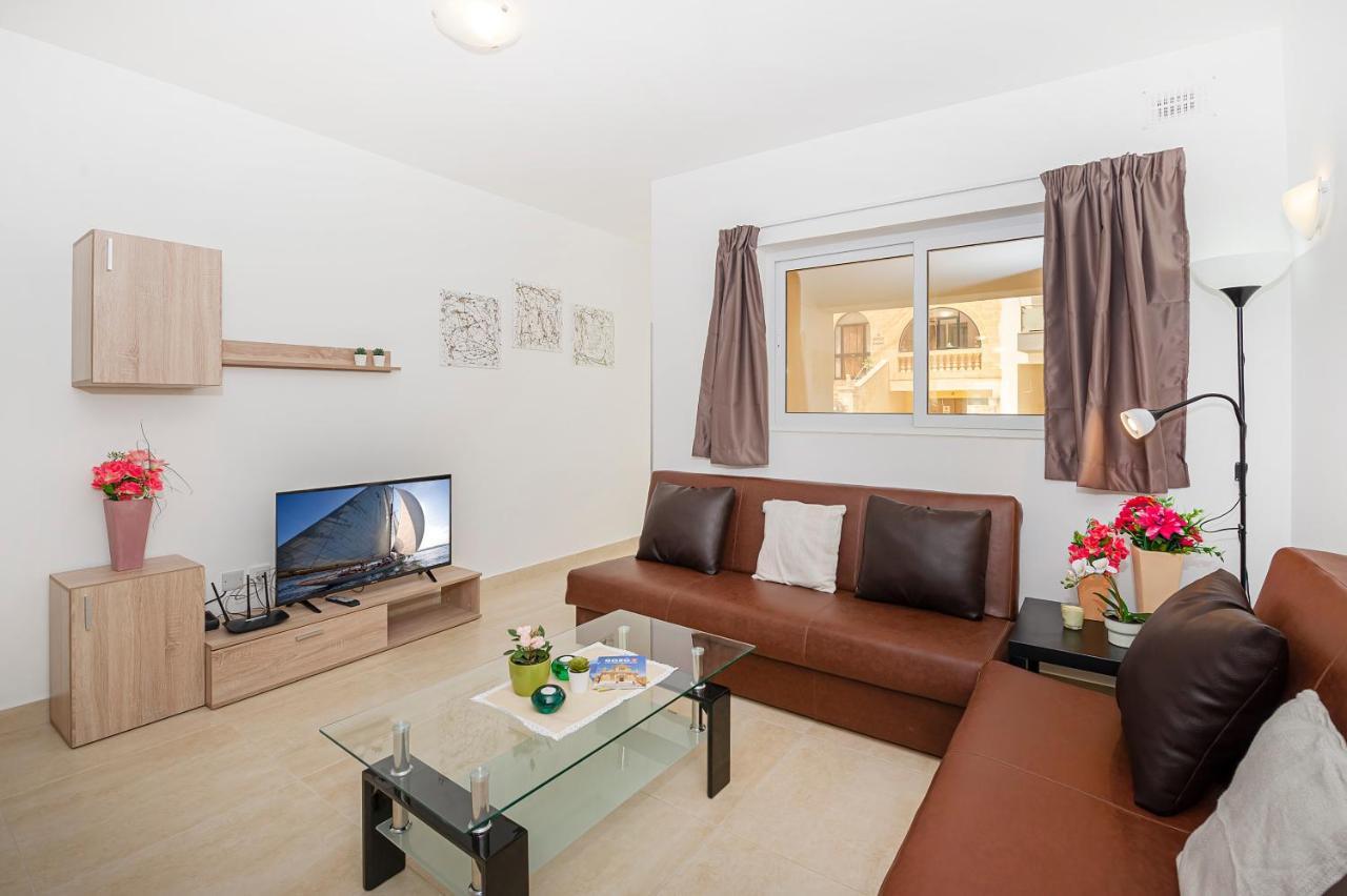 Summer Breeze 3 Bedroom Family Maisonette With Sunny Terrace In Mellieha - By Getawaysmalta المظهر الخارجي الصورة