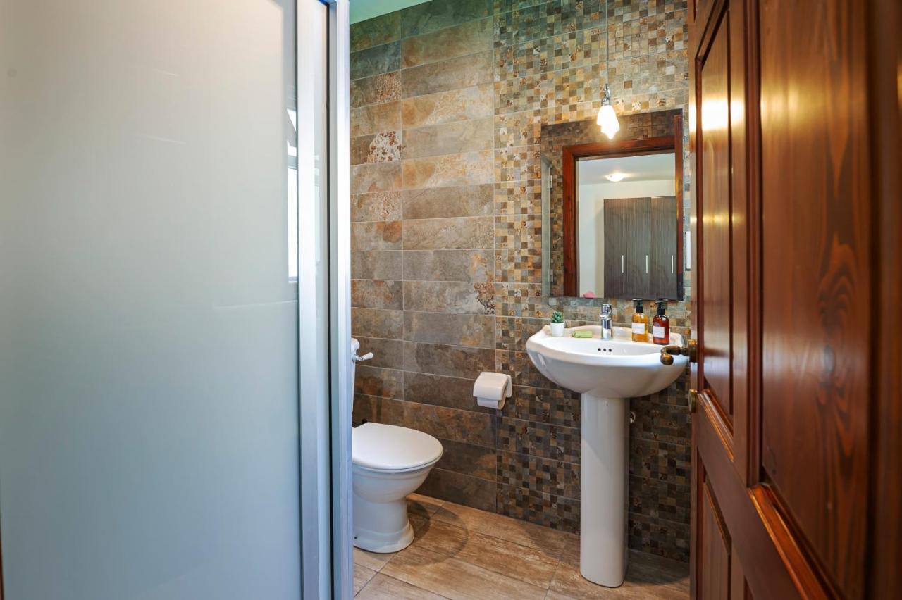 Summer Breeze 3 Bedroom Family Maisonette With Sunny Terrace In Mellieha - By Getawaysmalta المظهر الخارجي الصورة