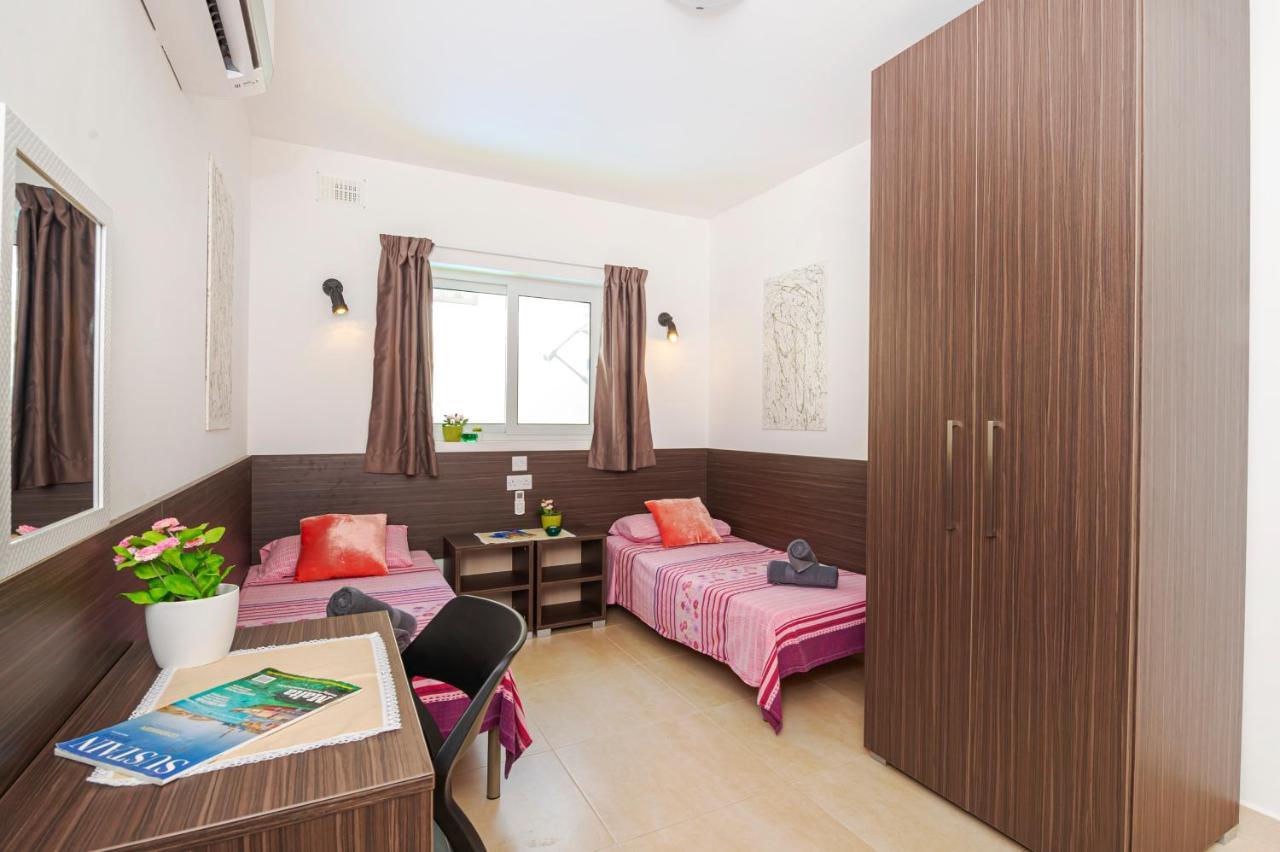 Summer Breeze 3 Bedroom Family Maisonette With Sunny Terrace In Mellieha - By Getawaysmalta المظهر الخارجي الصورة