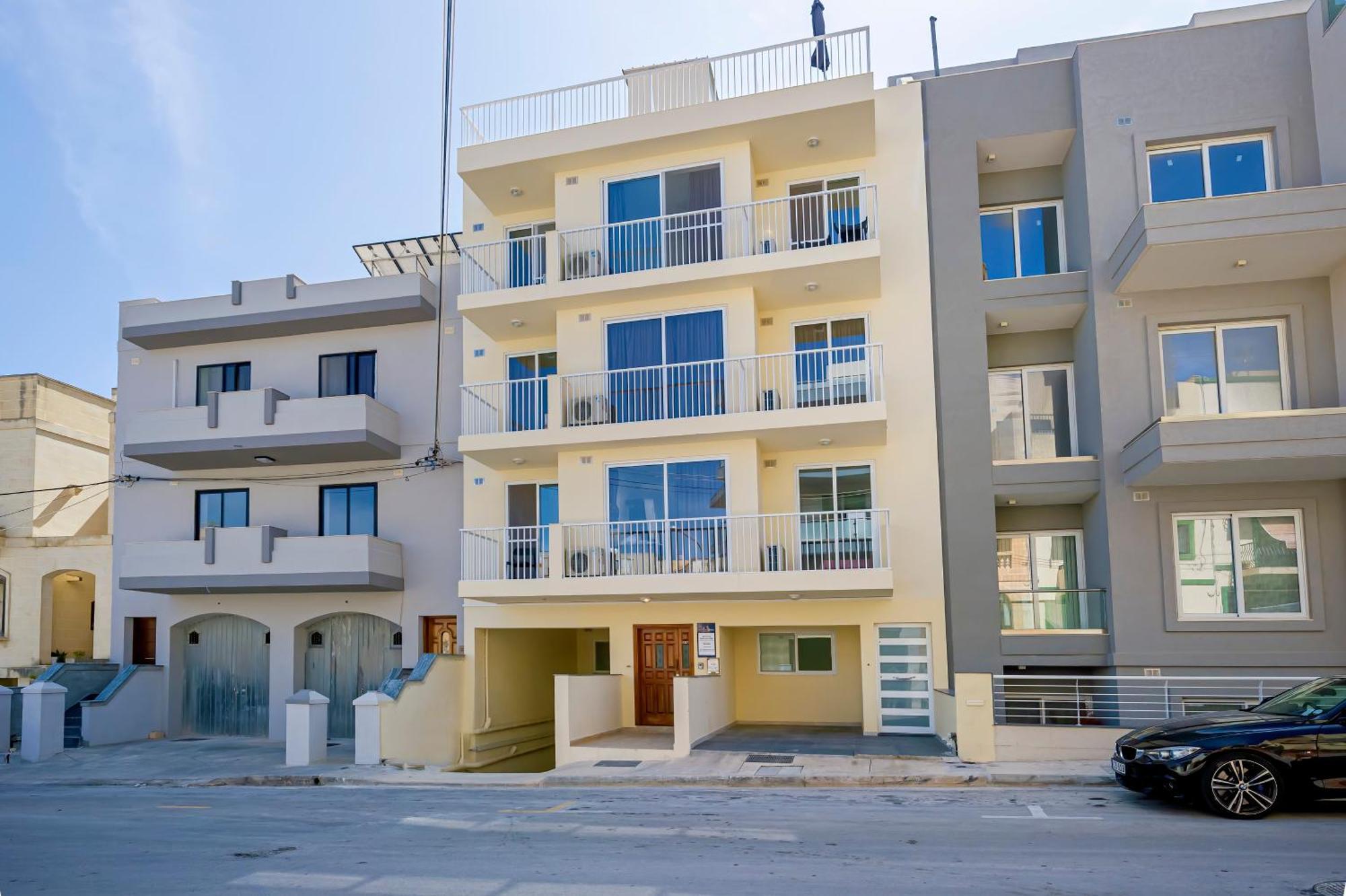 Summer Breeze 3 Bedroom Family Maisonette With Sunny Terrace In Mellieha - By Getawaysmalta المظهر الخارجي الصورة
